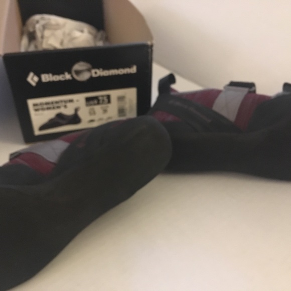 New! Black Diamond Momentum womens climbing shoe size 7.5 - Picture 2 of 3
